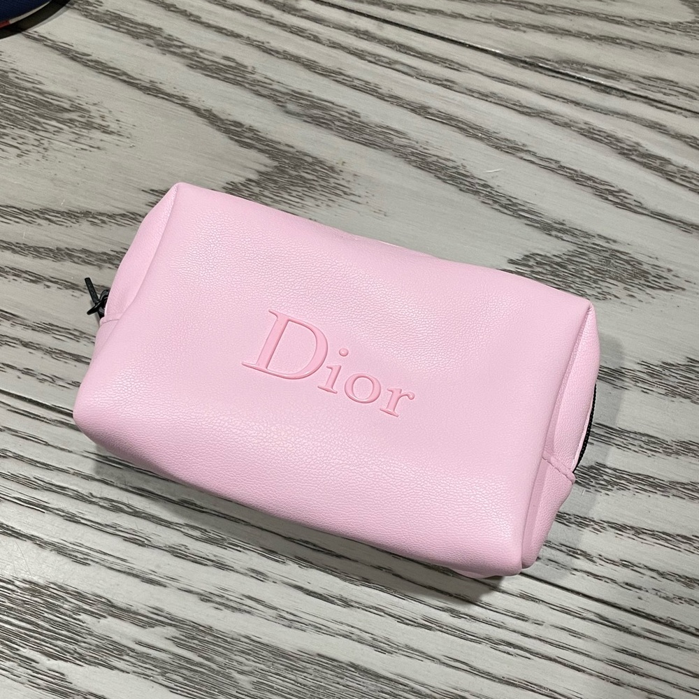 Small pink Dior pouch, new